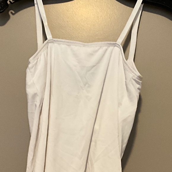 Uniqlo Bralette Camisoles - Picture 5 of 9